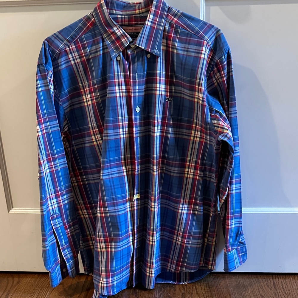 Vineyard Vines Button Down - image 1